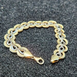 10K Gold Link Bracelet
